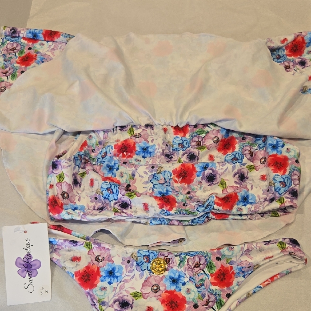 Sweet Penelope Off The Shoulder Floral Bikini Set - Picture 3 of 4